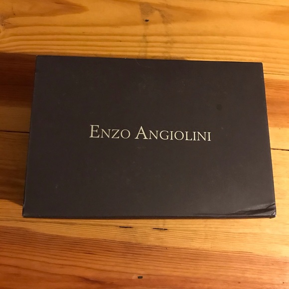 Enzo Angiolini Gold Metallic Peep Toe Heels, 7.5 - Picture 14 of 14